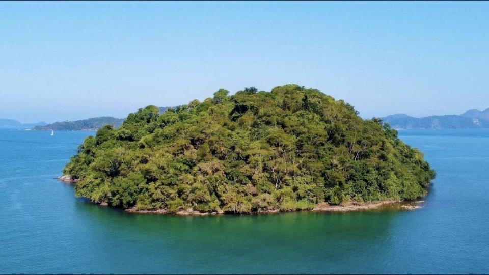 Ilha Do Pasto – Private island in Brazil, South America